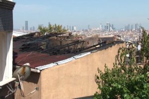 2 katlı binada yangın paniği