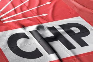 CHP'li &Ccedil;elebi'den yeni askerlik tasarısı a&ccedil;ıklaması