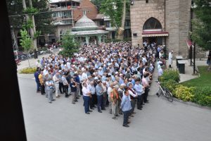 Bursa İneg&ouml;l'de Mursi i&ccedil;in gıyabi cenaze namazı kılındı