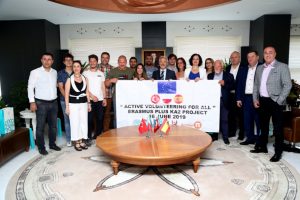 Bursa'da sınırlar sporla aşılıyor