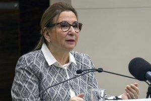 Bakan Pekcan: Beklentimiz anlaşmalı Brexit y&ouml;n&uuml;nde