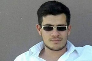 Telefonla balkona &ccedil;ağırıp &ouml;ld&uuml;r&uuml;len gencin katili polise teslim oldu