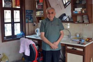Yarım asırlık berber zamana direniyor
