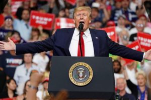 Trump &ccedil;ok sayıda g&ouml;&ccedil;menin g&ouml;nderileceğini duyurdu