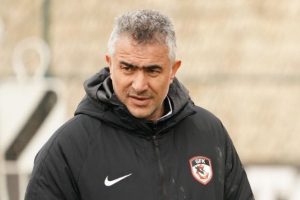 Akhisarspor'da harekat başlıyor