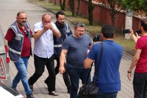 Oğlunu bı&ccedil;aklayarak &ouml;ld&uuml;ren baba adliyeye sevk edildi