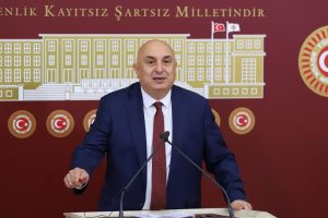 CHP'li &Ouml;zko&ccedil;: Komplo soru yok, aynı sorular soruldu