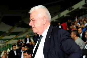 Bursaspor Başkanı Ay'dan 'denetleme' hamlesi