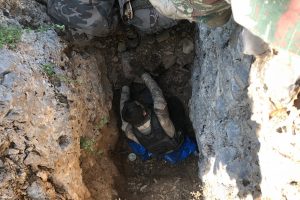 Ter&ouml;r yuvasında SA-14 portatif f&uuml;ze bulundu