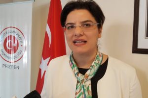 Bakan Yardımcısı Meşe: Kosova'da 2 g&uuml;nde 33 ameliyat ger&ccedil;ekleştirdik