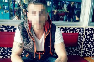Kesinleşmiş hapis cezası bulunan firari, &ccedil;atıda yakalandı