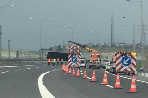 İstanbul-Bursa otoyolu trafiğe kapandı!