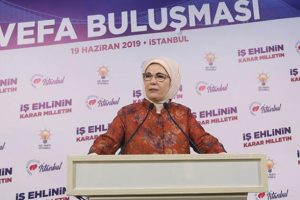 "T&uuml;rkiye'ye t&uuml;m d&uuml;nyanın ihtiyacı var"