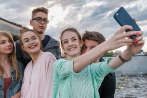 Google geniş a&ccedil;ılı fotoğraf &ccedil;ekimlerindeki y&uuml;z sorununu &ccedil;&ouml;zecek!
