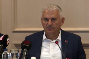 Yıldırım: "Rakibim CHP adayı hala kendini Belediye Başkanı zannediyor"