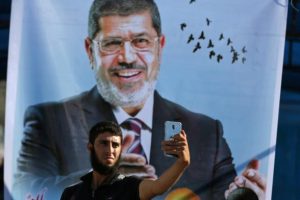 Mursi hakkında tıbbi soruşturma &ccedil;ağrısı
