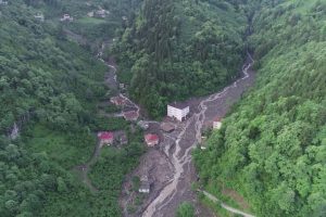 Doğu Karadeniz'in 90 yıllık afet bilan&ccedil;osu: 644 &ouml;l&uuml;