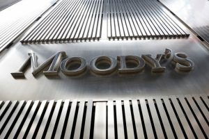 Moody's 11 T&uuml;rk şirketin kredi notunu d&uuml;ş&uuml;rd&uuml;