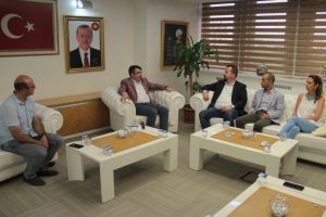 Bursada Bug&uuml;n'den Oktay Yılmaz'a ziyaret (&Ouml;ZEL HABER)