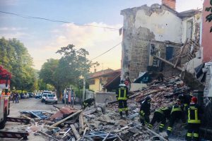 İtalya'da doğalgaz patlaması: 2 &ouml;l&uuml;, 1 kayıp