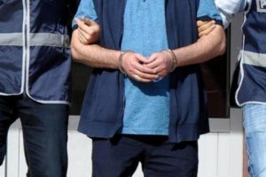 Aralarında ''gri'' listede aranan ter&ouml;ristin de olduğu 7 kişi yakalandı
