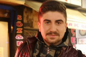 Motosikletten d&uuml;şen adam hayatını kaybetti