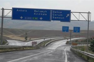 Yozgat - Ankara - Samsun kara yolu ara&ccedil; trafiğine a&ccedil;ıldı