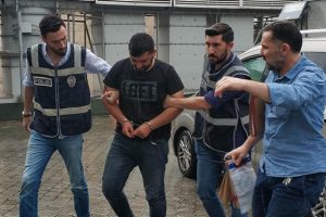 Tefeciye olan borcunu &ouml;deyebilmek i&ccedil;in cinayet işlemiş