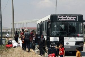 Bayramı &uuml;lkesinde ge&ccedil;iren 5 bin Suriyeli T&uuml;rkiye'ye d&ouml;nd&uuml;