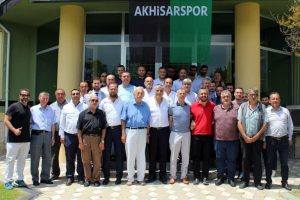Akhisarspor'da Ery&uuml;ksel yeniden başkan