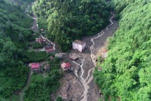 Meteoroloji'den Trabzon i&ccedil;in sarı alarm