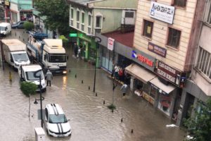 Karab&uuml;k, 30 dakikada g&ouml;le d&ouml;nd&uuml;!