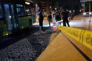 Tartıştıkları kişiyi sırtından vurdular