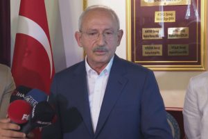 CHP lideri Kılı&ccedil;daroğlu'ndan anket a&ccedil;ıklaması