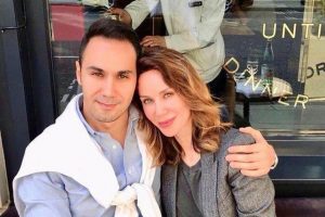 Demet Şener ve Cenk k&uuml;peli bug&uuml;n evleniyor!