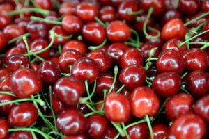 &Ccedil;in'e kiraz ihracatı artık 'beklemeyecek'