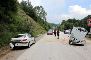 Abant yolunda kaza: 4 yaralı