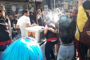 LGBTİ'lilerin Onur Y&uuml;r&uuml;y&uuml;ş&uuml;'ne m&uuml;dahale