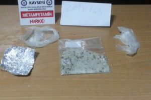 Kayseri'de uyuşturucu operasyonu: 13 g&ouml;zaltı