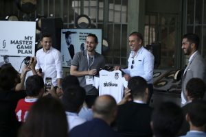 Abdullah Avcı: "Futbolcular kendine yatırım yapmalı"