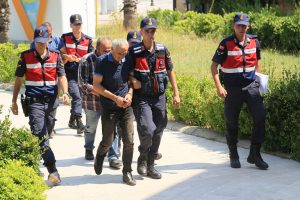 'Diaspor kristali' operasyonu: 3 g&ouml;zaltı