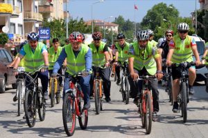 Ecdadın g&ouml;&ccedil; yolunda pedal &ccedil;eviriyorlar