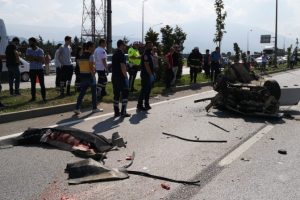 Bursa İneg&ouml;l'de kazada hayatını kaybeden 2 kişi toprağa verildi