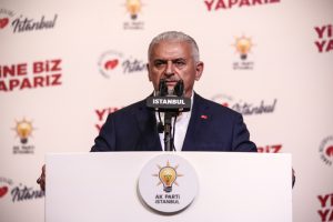 Binali Yıldırım'dan son dakika a&ccedil;ıklaması! "Rakibim &ouml;nde, kendisini tebrik ediyorum"