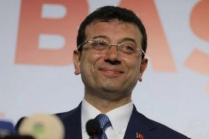 &Uuml;nl&uuml; isimlerden İmamoğlu paylaşımı