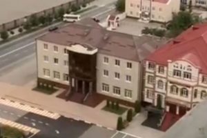 &Ccedil;e&ccedil;en lider Kadirov'un evine saldırı