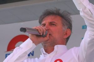 Cumhurbaşkanlığı M&uuml;şaviri Karakurt'tan "fatura kesilmeli" diyen vatandaşa yanıt