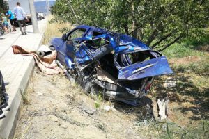 Bursa'da yaralının kurtulması i&ccedil;in dua etti