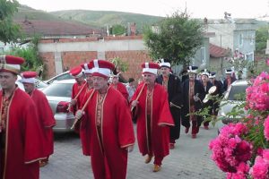 Bursa'da İnkayalılar g&ouml;n&uuml;llerince eğlendi