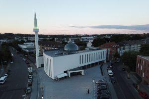 Almanya'nın Aachen şehrinde 'Cami Meydanı' a&ccedil;ıldı